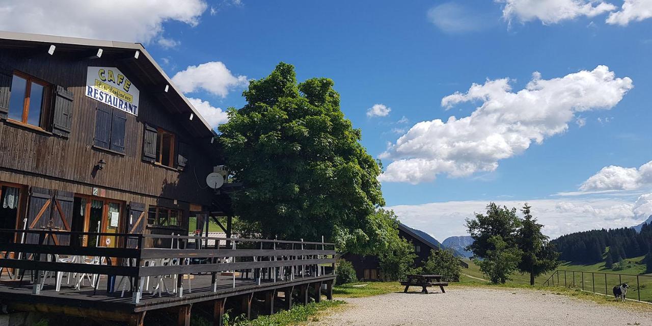 Gite Les Lanfiannes Thorens-Glieres Exterior photo